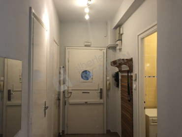Attila út-budapest-i-kerulet-attila-ut_16.jpg
