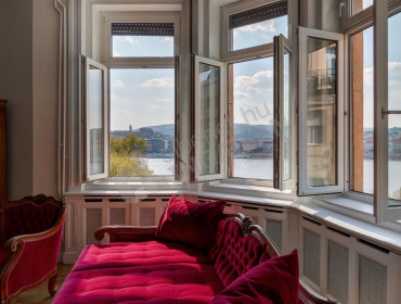 Balassi Bálint utca-budapest-v-kerulet-balassi-balint-utca_4.jpg