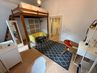 Hajós utca-budapest-vi-kerulet-hajos-utca_2.jpg