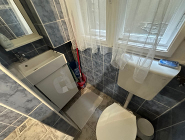 Hajós utca-budapest-vi-kerulet-hajos-utca_8.jpg