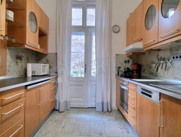 Belgrád rakpart-budapest-v-kerulet-belgrad-rakpart_30.jpg