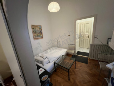 Váci utca-budapest-v-kerulet-vaci-utca_3.jpg
