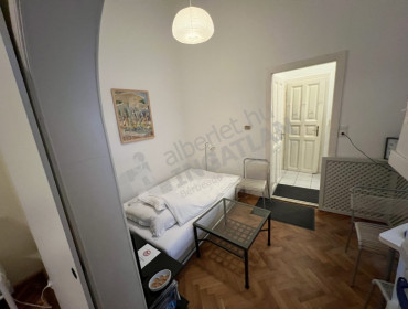 Váci utca-budapest-v-kerulet-vaci-utca_6.jpg