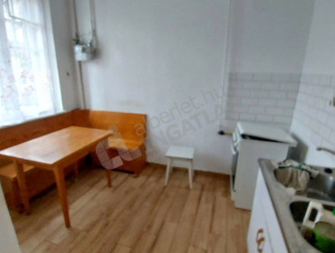 Kós Károly tér-budapest-xix-kerulet-kos-karoly-ter_12.jpg