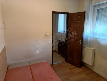 Üllői út-budapest-viii-kerulet-ulloi-ut_2.jpg
