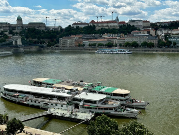 Széchenyi utca-budapest-v-kerulet-szechenyi-utca_22.jpg