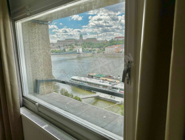 Széchenyi utca-budapest-v-kerulet-szechenyi-utca_24.jpg
