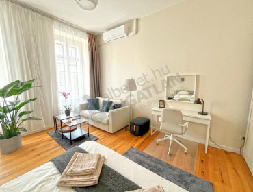 Arany János utca-budapest-v-kerulet-arany-janos-utca_11.jpg