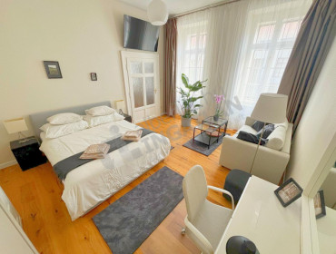 Arany János utca-budapest-v-kerulet-arany-janos-utca_13.jpg