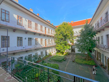 Arany János utca-budapest-v-kerulet-arany-janos-utca_26.jpg