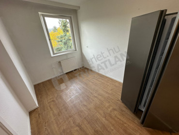 Pasaréti út-budapest-ii-kerulet-pasareti-ut_26.jpg