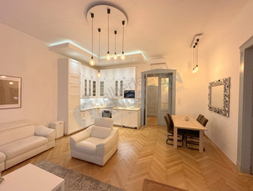 Haris köz-budapest-v-kerulet-haris-koz_26.jpg