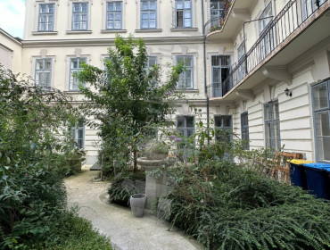 Andrássy út-budapest-vi-kerulet-andrassy-ut_24.jpg