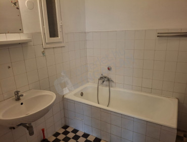 Üllői út-budapest-viii-kerulet-ulloi-ut_13.jpg