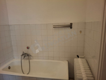 Üllői út-budapest-viii-kerulet-ulloi-ut_14.jpg