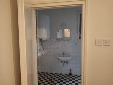 Üllői út-budapest-viii-kerulet-ulloi-ut_15.jpg