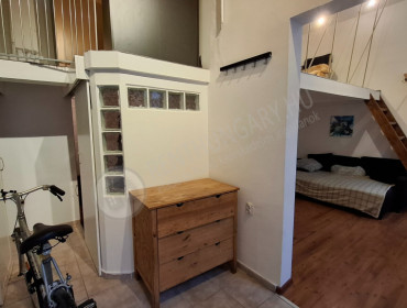 Holló utca-budapest-vii-kerulet-hollo-utca_7.jpg