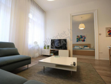 Paulay Ede utca-budapest-vi-kerulet-paulay-ede-utca_3.jpg