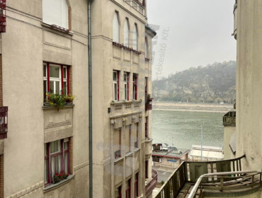 Belgrád rakpart-budapest-v-kerulet-belgrad-rakpart_2.jpg