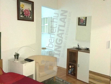 Horváth Mihály tér-budapest-viii-kerulet-horvath-mihaly-ter_8.jpg