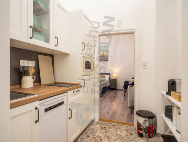 Attila út-budapest-i-kerulet-attila-ut_8.jpg