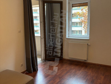 Corvin sétány-budapest-viii-kerulet-corvin-setany_6.jpg