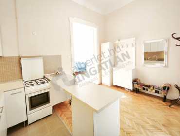 Vörösmarty utca-budapest-vi-kerulet-vorosmarty-utca_14.jpg