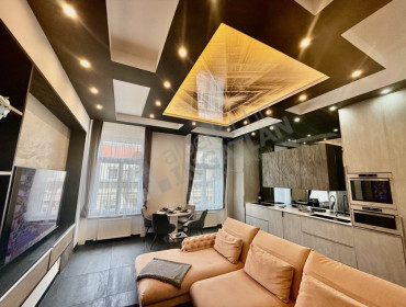 Garibaldi utca-budapest-v-kerulet-garibaldi-utca_3.jpg