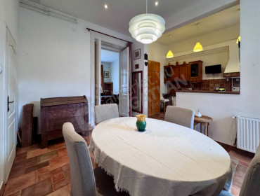 Iskola utca-budapest-i-kerulet-iskola-utca_3.jpg