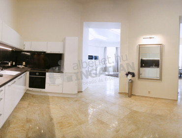 Régi posta utca-budapest-v-kerulet-regi-posta-utca_21.jpg