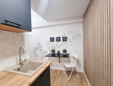 Almássy tér-budapest-vii-kerulet-almassy-ter_3.jpg