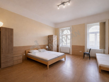 Baross tér-budapest-viii-kerulet-baross-ter_2.jpg