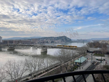 Boráros tér-budapest-ix-kerulet-boraros-ter_4.jpg