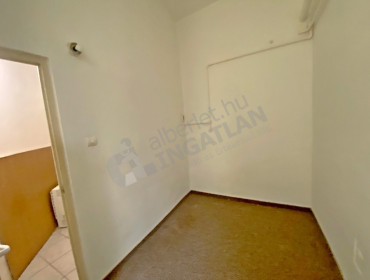Bajcsy-Zsilinszky út-budapest-vi-kerulet-bajcsy-zsilinszky-ut_3.jpg