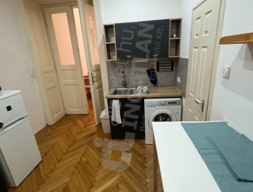 Rákóczi út-budapest-vii-kerulet-rakoczi-ut_7.jpg