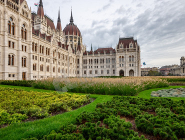 Széchenyi utca-budapest-v-kerulet-szechenyi-utca_5.jpg