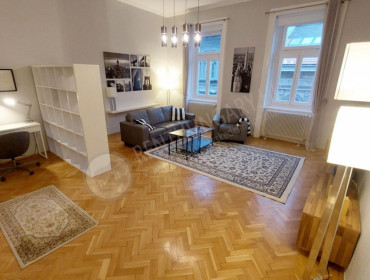 Akácfa utca-budapest-vii-kerulet-akacfa-utca_8.jpg