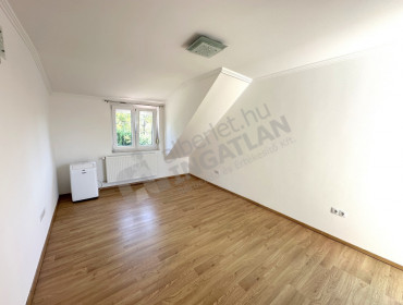 Szabadság utca-budapest-ii-kerulet-szabadsag-utca_14.jpg
