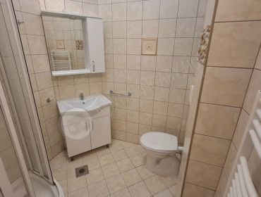 Klauzál utca-budapest-vii-kerulet-klauzal-utca_21.jpg