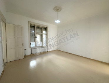 Népszínház utca-budapest-viii-kerulet-nepszinhaz-utca_8.jpg