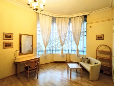 Váci utca-budapest-v-kerulet-vaci-utca_11.jpg