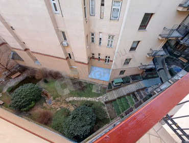 Király utca-budapest-vi-kerulet-kiraly-utca_12.jpg