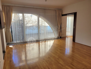 Szépvölgyi út-budapest-ii-kerulet-szepvolgyi-ut_2.jpg