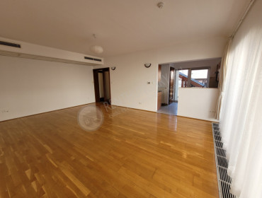 Szépvölgyi út-budapest-ii-kerulet-szepvolgyi-ut_4.jpg